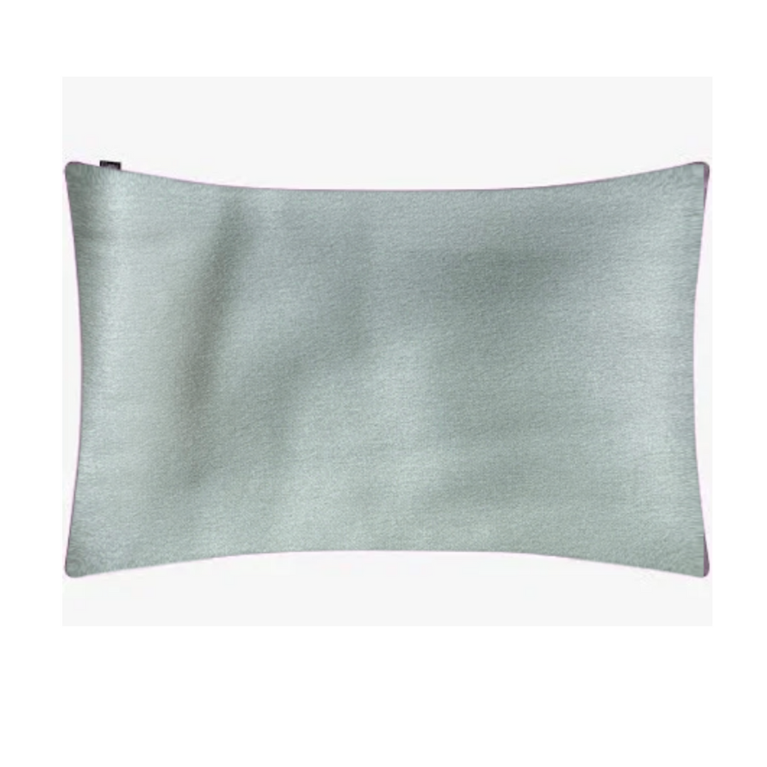 Soft light green Mulberry Silk Pillowcase with hidden zipper closure, 100% pure 22 momme mulberry silk, gentle on skin and hair, breathable and hypoallergenic.