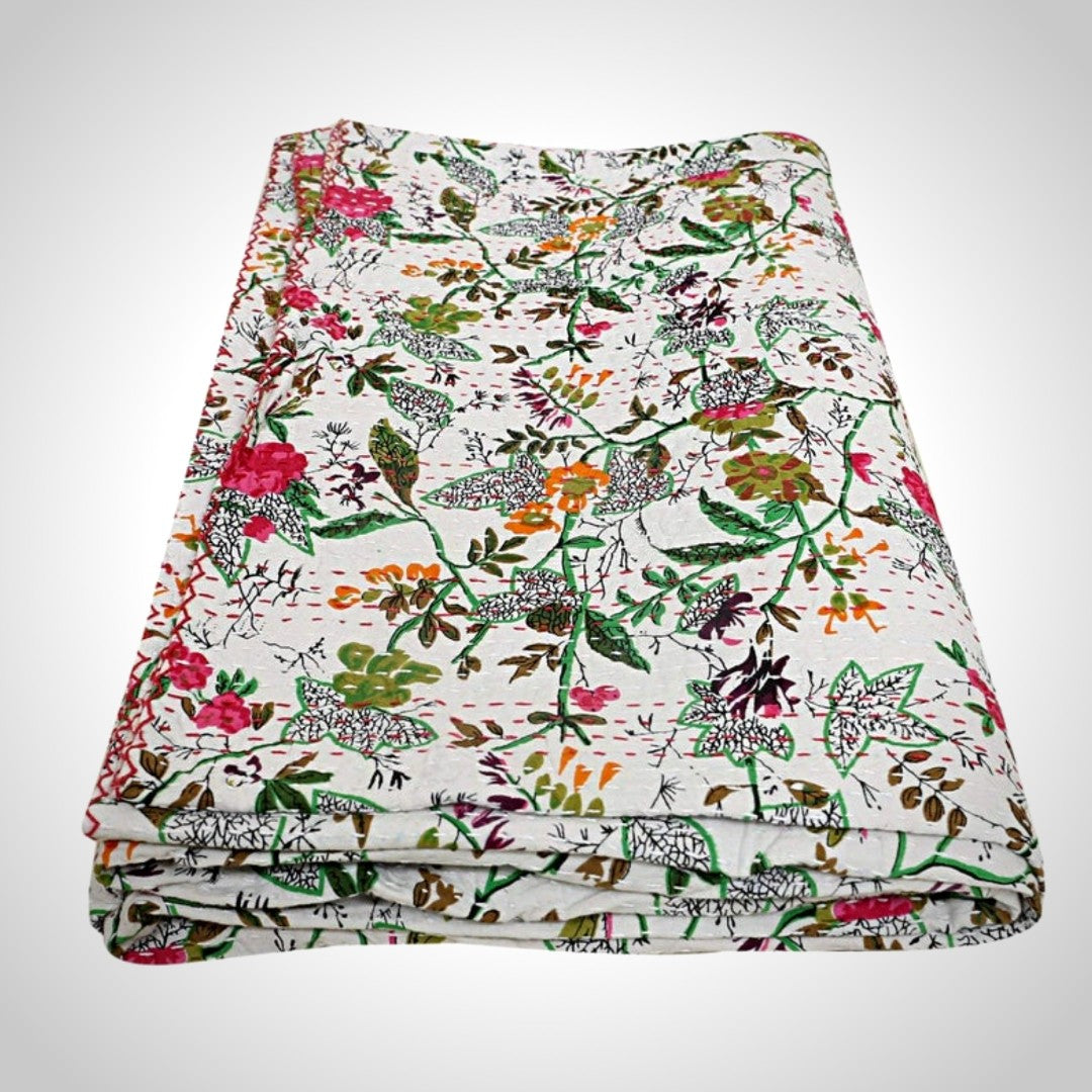 Kantha bed cover - flower kanthausa